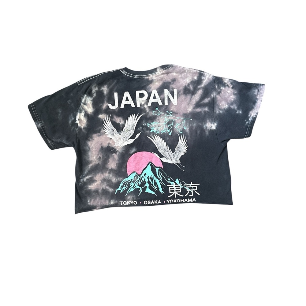 Black Tie-Dye Japan Graphic T-Shirt